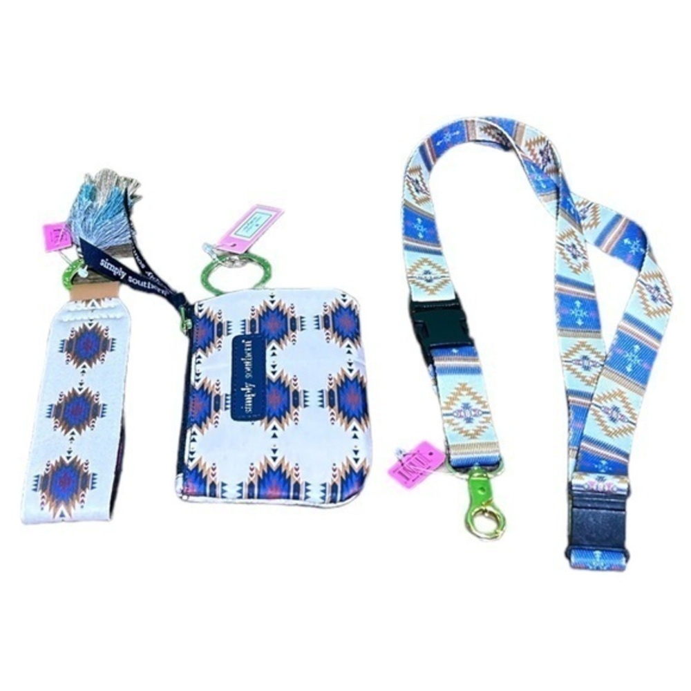 NWT Simply Southern Womens Keychain ID Wallet Lanyard Key‎ Fob Tribal Print